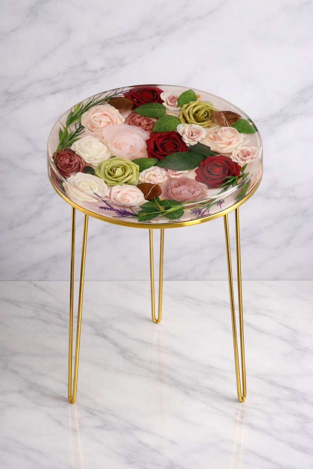 Floral Resin Display Table – Gold Hairpin Edition