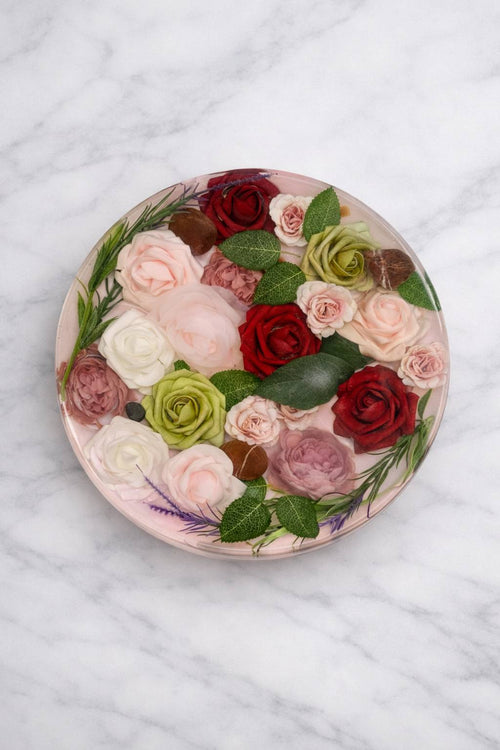 Floral Resin Display Table – Gold Hairpin Edition